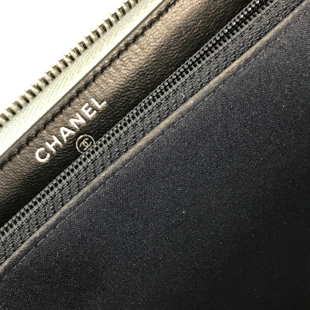 CHANEL Authentic Black Wallet - Picture 15 of 16